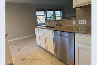 58 Shimmer Pond Pl, Conroe, TX 77385 - Photo 16