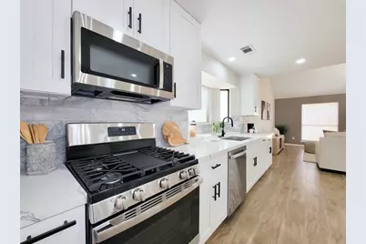 17502 Glenmark Drive, Houston, TX 77084 - Photo 6