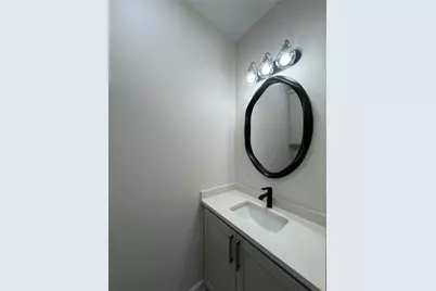 817 Center Street, Richmond, TX 77469 - Photo 18