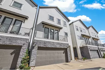 2010 Saint Charles Street, Houston, TX 77003 - Photo 1