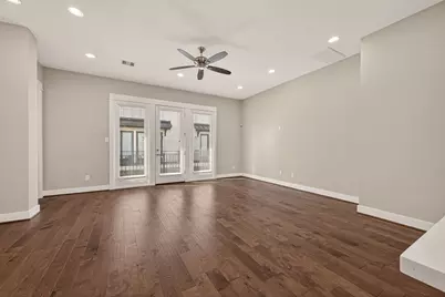 2010 Saint Charles Street, Houston, TX 77003 - Photo 22