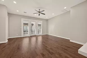 2010 St Charles St, Houston, TX 77003 - Photo 22