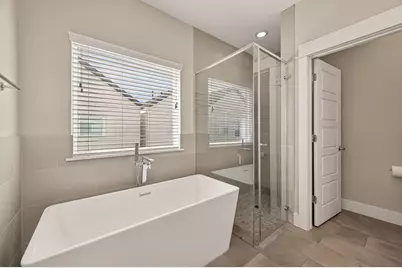 2010 Saint Charles Street, Houston, TX 77003 - Photo 40