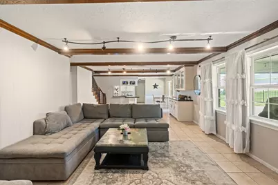 1223 Green Briar Drive, Huntsville, TX 77340 - Photo 12