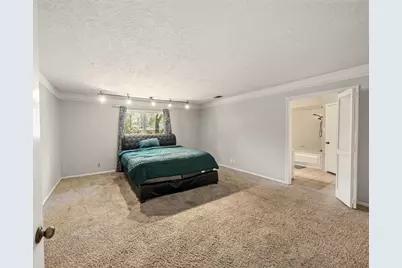 1223 Green Briar Drive, Huntsville, TX 77340 - Photo 18