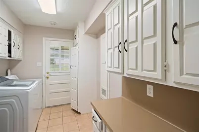 1223 Green Briar Drive, Huntsville, TX 77340 - Photo 20