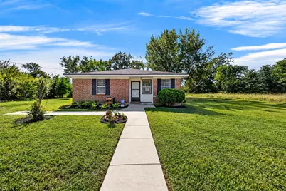 4913 Partridge Street, La Marque, TX 77568 - Photo 2