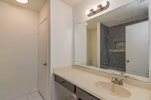 16126 New Field Dr, Houston, TX 77082 - Photo 8