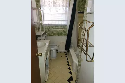 8413 Darlington Drive, Houston, TX 77028 - Photo 6