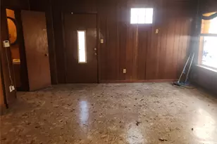 8413 Darlington Dr, Houston, TX 77028 - Photo 14