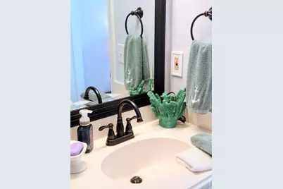 1122 Makatea Street, Tiki Island, TX 77554 - Photo 20