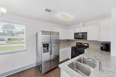 17203 Sunshine Street, Houston, TX 77049 - Photo 10