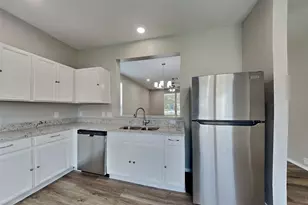 6211 Gillian Park Dr, Katy, TX 77449 - Photo 6