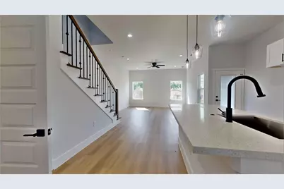 12244 Kirkgard, Houston, TX 77045 - Photo 8