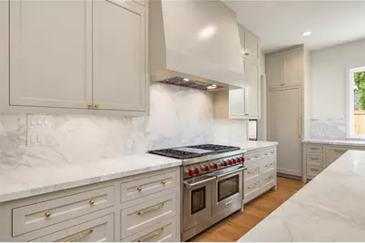 822 W 31st Street, Houston, TX 77018 - Photo 12