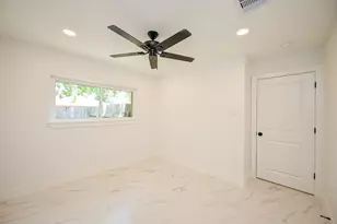 7423 Maczali Dr, Houston, TX 77489 - Photo 24