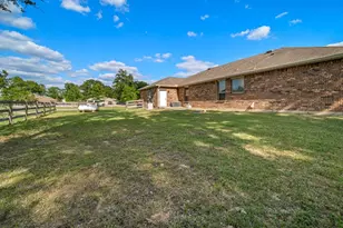 9239 Whitetail Dr, Conroe, TX 77303 - Photo 4