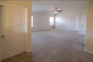 1327 Graham Trace Ln, League City, TX 77573 - Photo 16