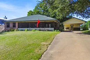 1384 Tara Dr, Trinity, TX 75862 - Photo 2
