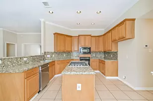 3519 Dry Creek Dr, Pasadena, TX 77505 - Photo 10