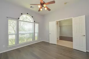 6726 Oakman, Sugar Land, TX 77479 - Photo 8