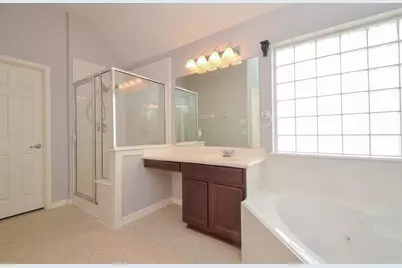 6726 Oakman, Sugar Land, TX 77479 - Photo 24