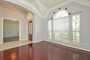 6726 Oakman, Sugar Land, TX 77479 - Photo 4