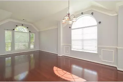 6726 Oakman, Sugar Land, TX 77479 - Photo 6