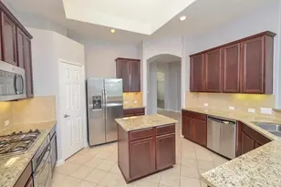 6726 Oakman, Sugar Land, TX 77479 - Photo 14