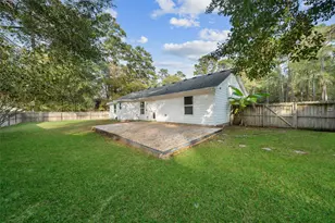 15677 Corinthian Way, Willis, TX 77318 - Photo 20