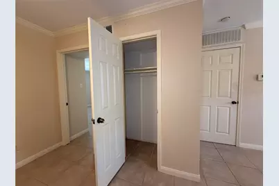 1223 Augusta Drive #12, Houston, TX 77057 - Photo 14