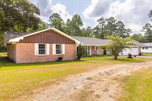 536 Wallisville Rd, Liberty, TX 77575 - Photo 32