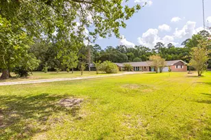 536 Wallisville Rd, Liberty, TX 77575 - Photo 38
