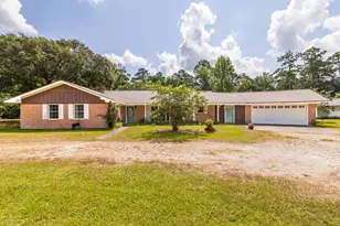 536 Wallisville Rd, Liberty, TX 77575 - Photo 2