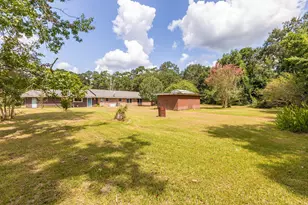 536 Wallisville Rd, Liberty, TX 77575 - Photo 36