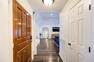 7727 Heathrow Ln, Spring, TX 77379 - Photo 4