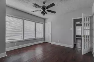 2410 Cleburne St, Houston, TX 77004 - Photo 8