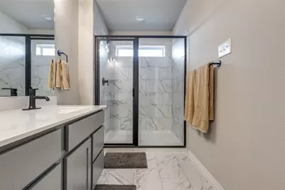 8033 Scanlan Trail, Missouri City, TX 77459 - Photo 22