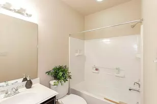 64 Woodland Hills Dr, Conroe, TX 77303 - Photo 16