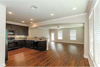 64 Woodland Hills Drive #B, Conroe, TX 77303 - Photo 6