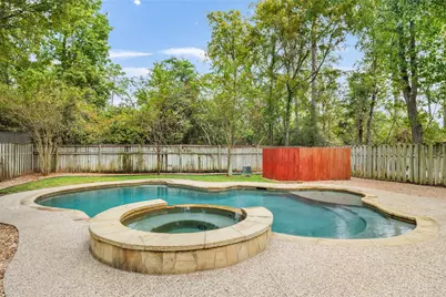81 N Apple Springs Circle, The Woodlands, TX 77382 - Photo 36