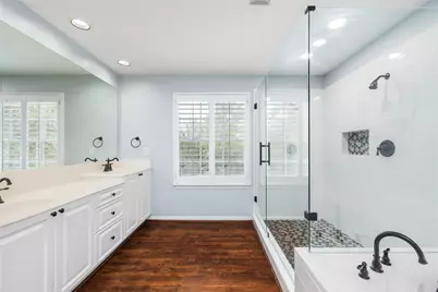 81 N Apple Springs Circle, The Woodlands, TX 77382 - Photo 26