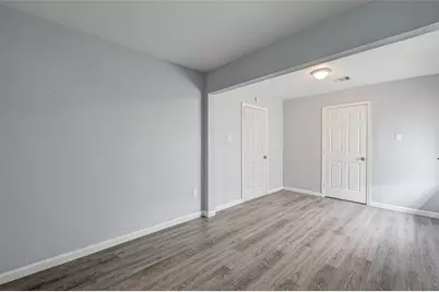 7658 Belbay Street, Houston, TX 77033 - Photo 14