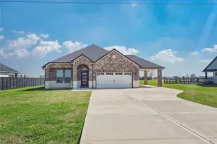 1325 Palomino Trail, Angleton, TX 77515 - Photo 22