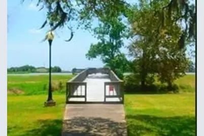 1325 Palomino Trail, Angleton, TX 77515 - Photo 36