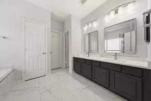 9003 Kinnel Ln, Tomball, TX 77375 - Photo 12