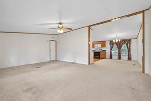 121 E Oak Shadows, Onalaska, TX 77360 - Photo 10