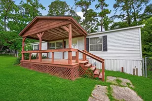 121 E Oak Shadows, Onalaska, TX 77360 - Photo 6