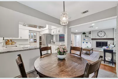 14003 Britoak Lane, Houston, TX 77079 - Photo 14