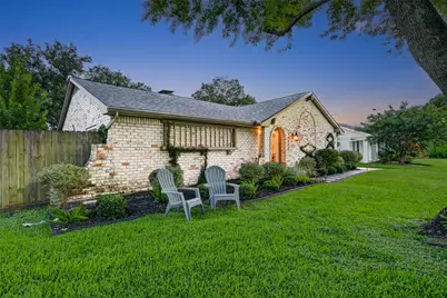14003 Britoak Lane, Houston, TX 77079 - Photo 2